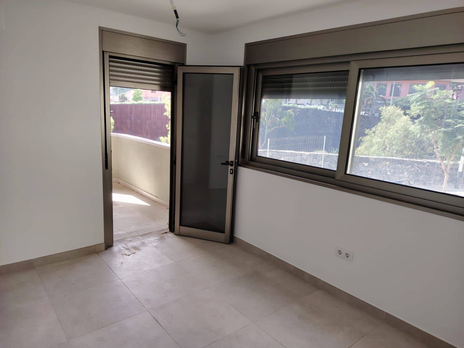3 soverom Leilighet til salgs i Santa Cruz de Tenerife med garasje - € 472 000 (Ref: 9362006)