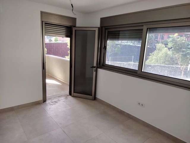 3 chambre Appartement à vendre à Salamanca, Santa Cruz de Tenerife avec garage - 472 000 € (Ref: 9362006)
