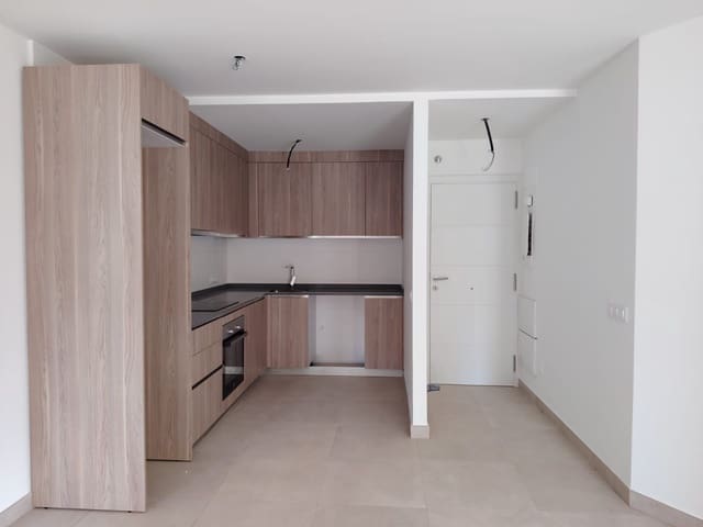 3 chambre Appartement à vendre à Salamanca, Santa Cruz de Tenerife avec garage - 472 000 € (Ref: 9362006)