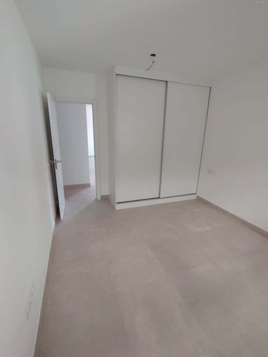 3 sypialnia Mieszkanie na sprzedaż w Santa Cruz de Tenerife z garażem - 693 000 € (Ref: 9371806)