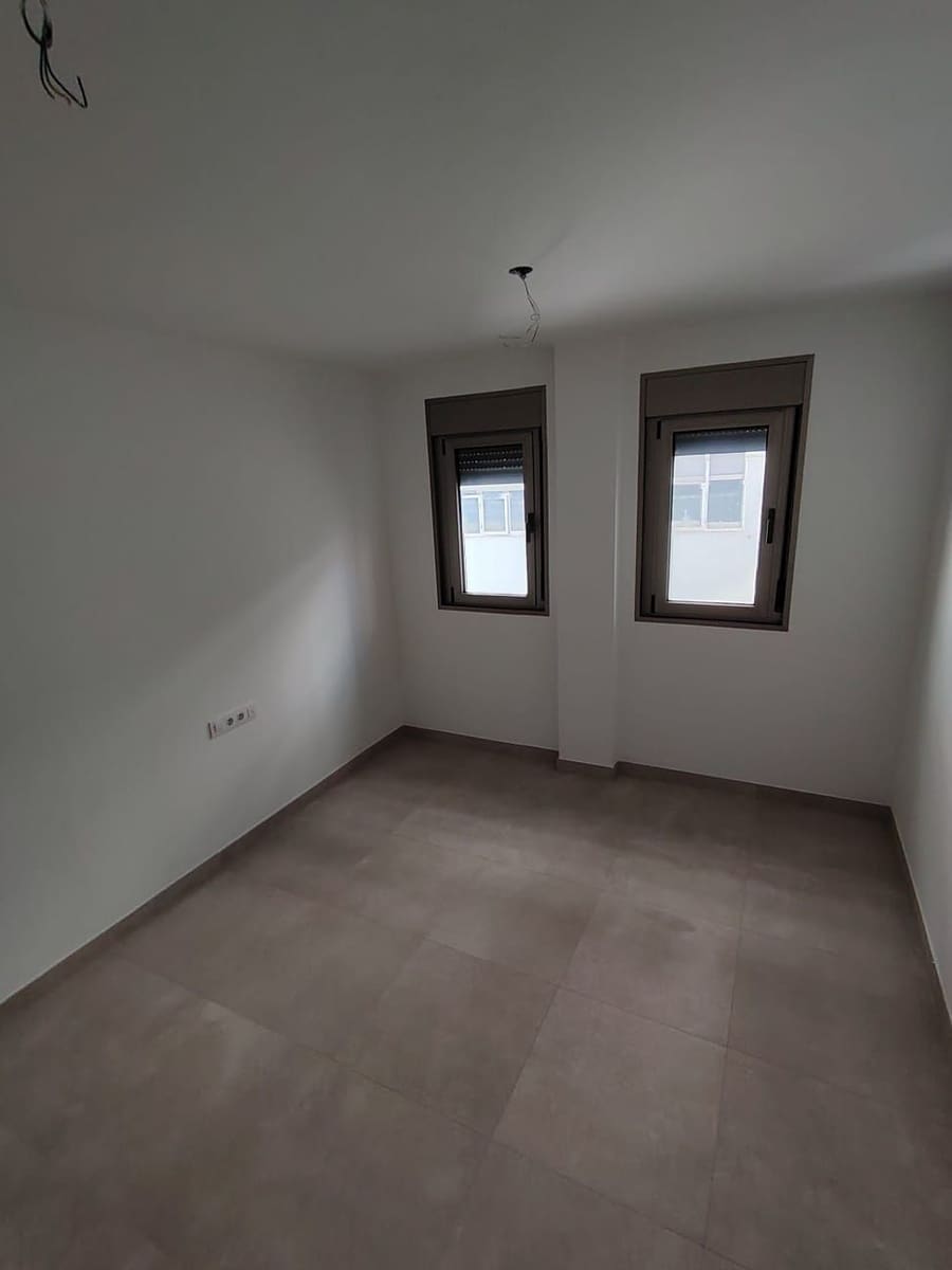 3 sypialnia Mieszkanie na sprzedaż w Santa Cruz de Tenerife z garażem - 693 000 € (Ref: 9371806)