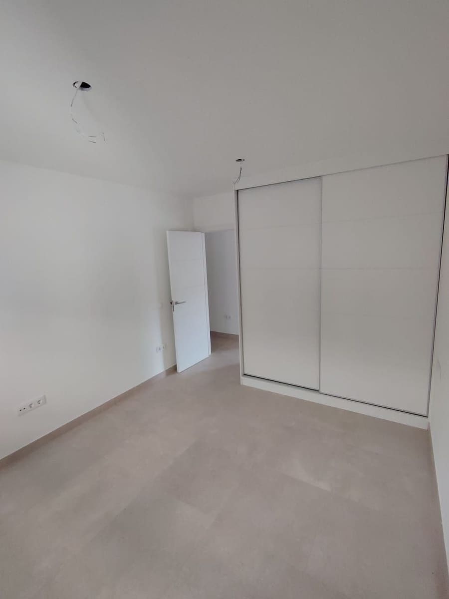 3 sypialnia Mieszkanie na sprzedaż w Santa Cruz de Tenerife z garażem - 693 000 € (Ref: 9371806)