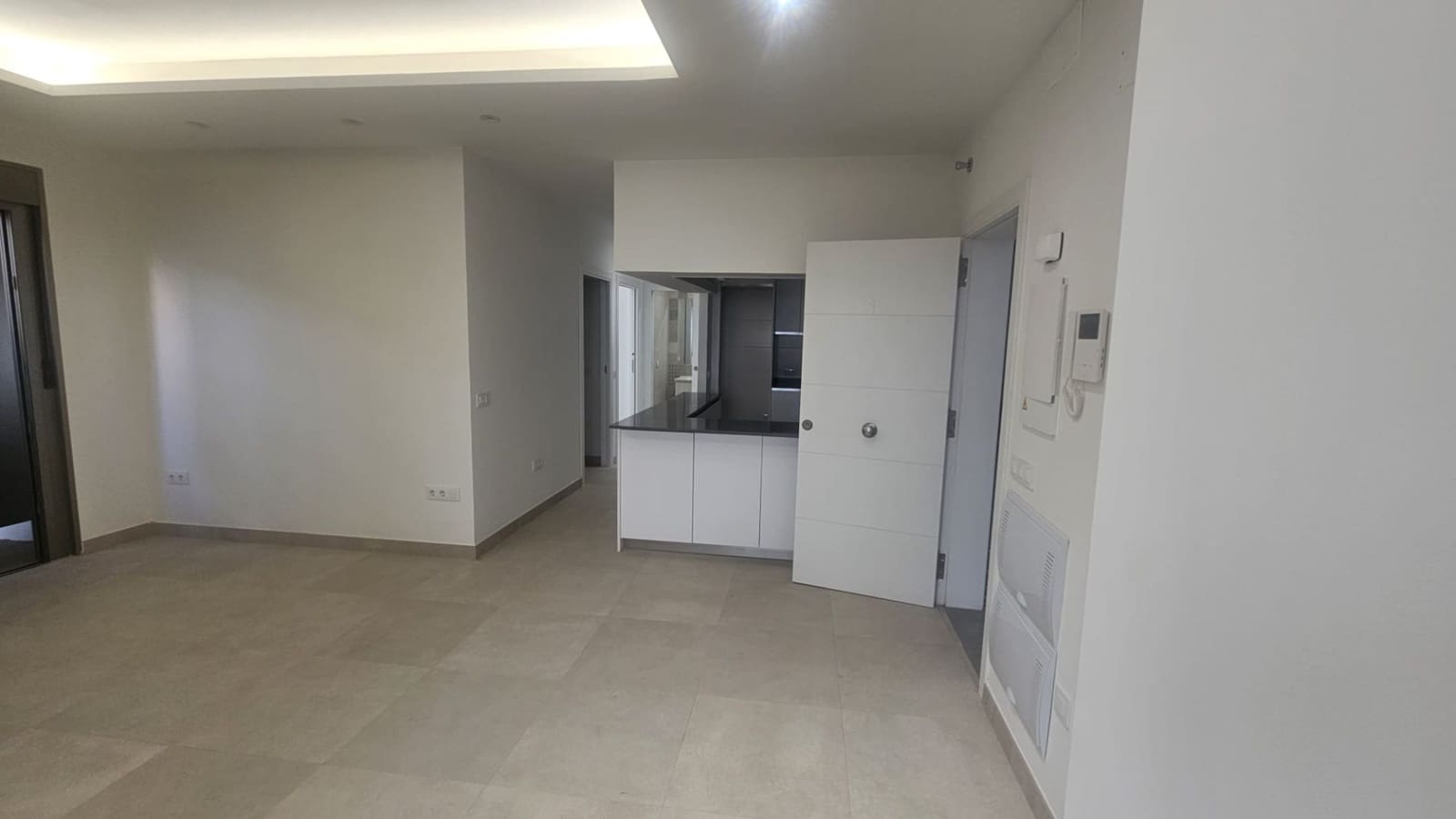 Piso de 2 habitaciones en Santa Cruz de Tenerife en venta con piscina garaje - 299.000 € (Ref: 9385175)