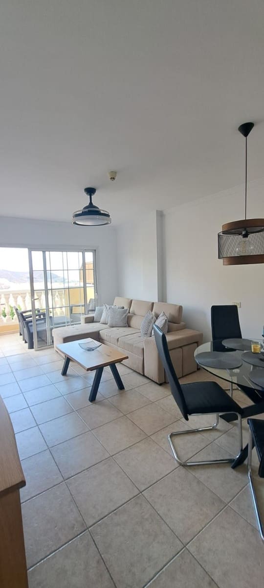 1 chambre Appartement à vendre à Los Cristianos avec piscine - 295 000 € (Ref: 9385176)
