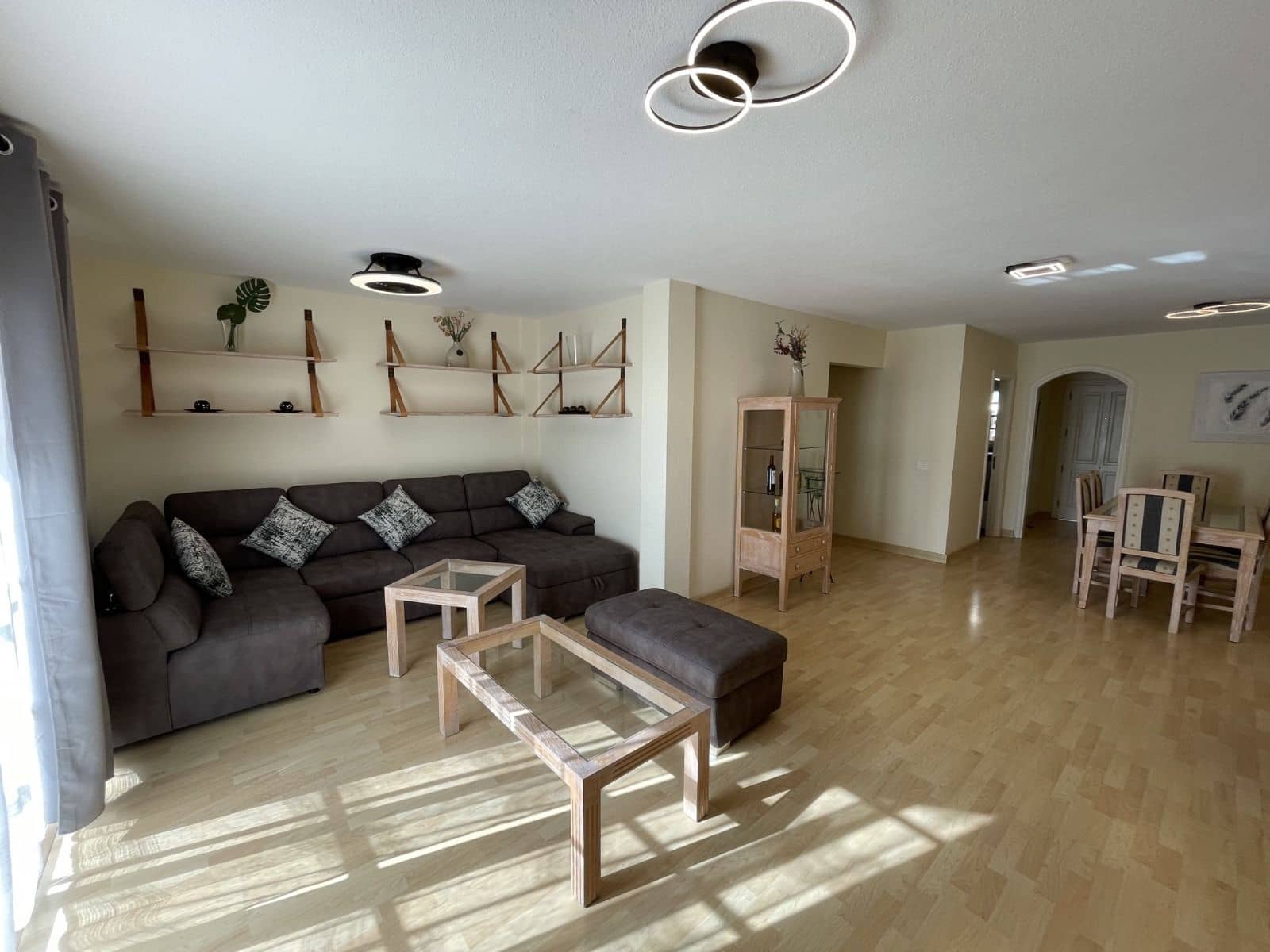 3 soverom Kjedet enebolig til salgs i Chayofa med svømmebasseng garasje - € 490 000 (Ref: 9385177)