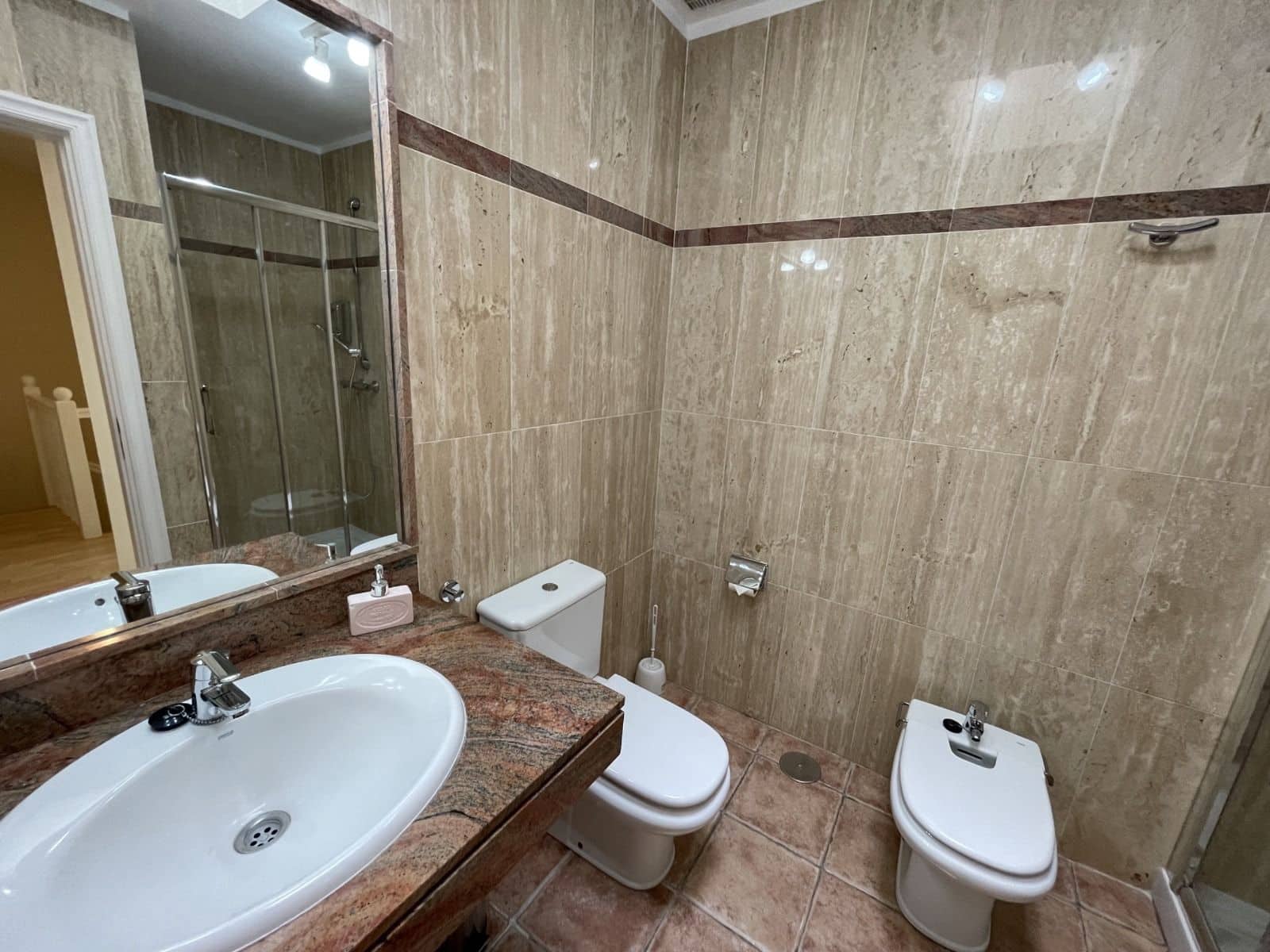 3 soverom Kjedet enebolig til salgs i Chayofa med svømmebasseng garasje - € 490 000 (Ref: 9385177)