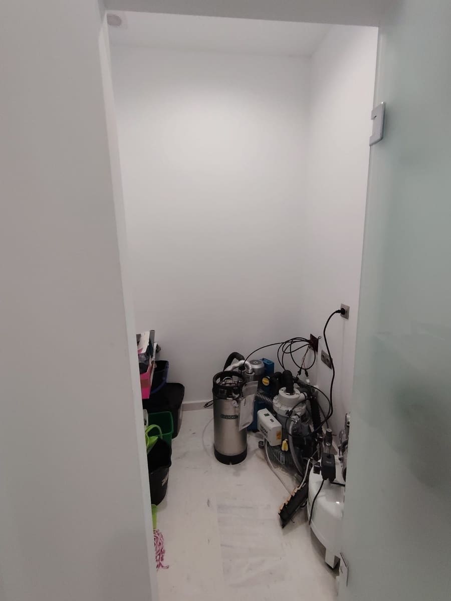 Comercial para venda em Arona - 480 000 € (Ref: 9390303)