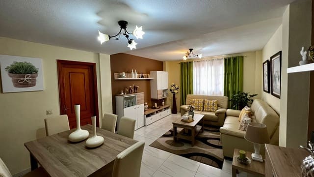 4 soveværelse Lejlighed til salg i Casco Urbano, Adeje - € 299.250 (Ref: 9390304)