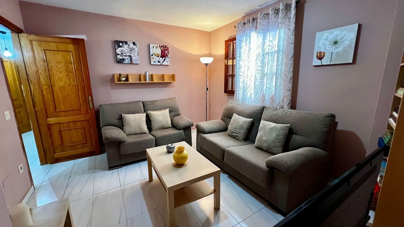 4 bedroom Flat for sale in Adeje - € 299,250 (Ref: 9390304)