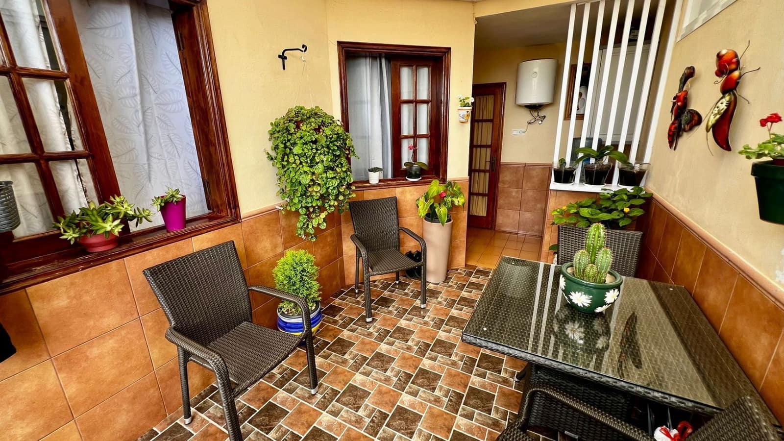 4 bedroom Flat for sale in Adeje - € 299,250 (Ref: 9390304)
