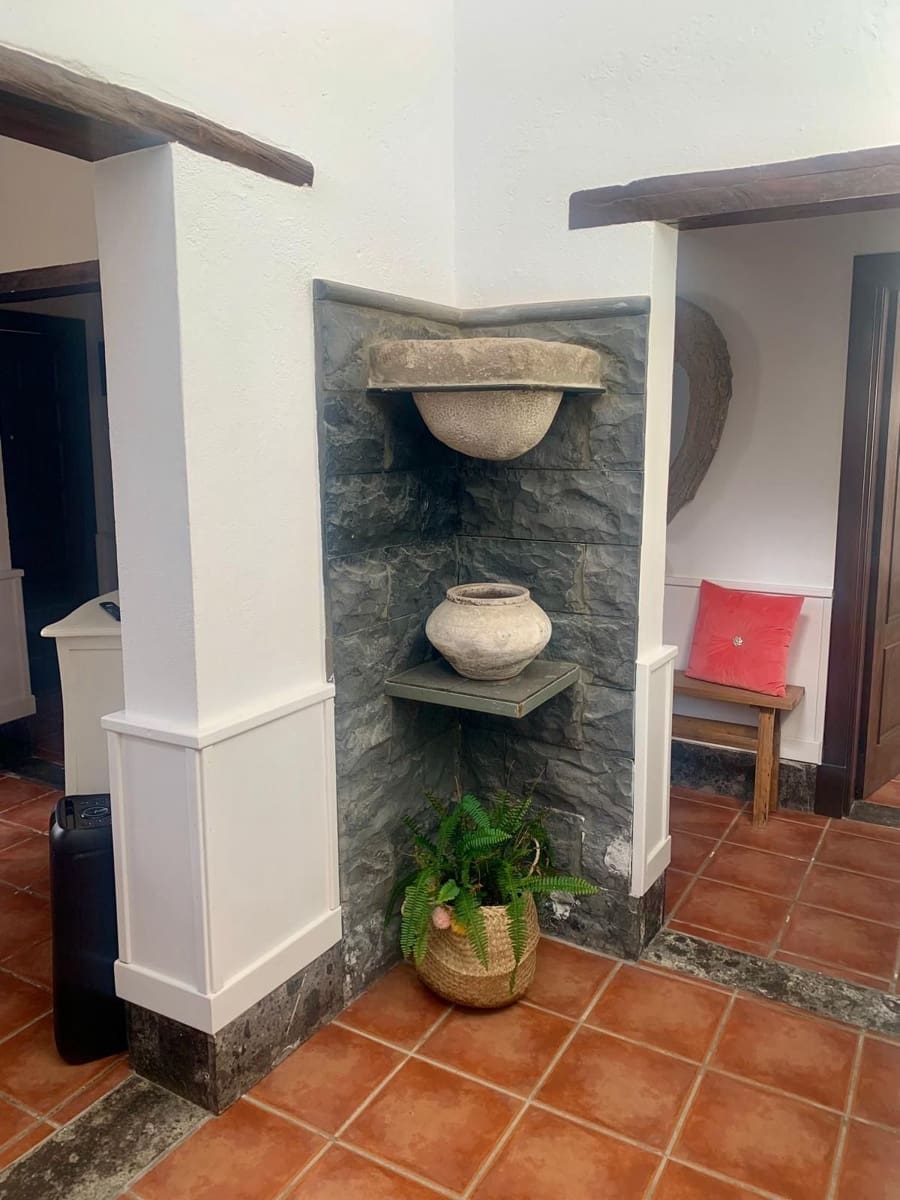 2 bedroom Villa for sale in Granadilla de Abona - € 316,000 (Ref: 9398225)