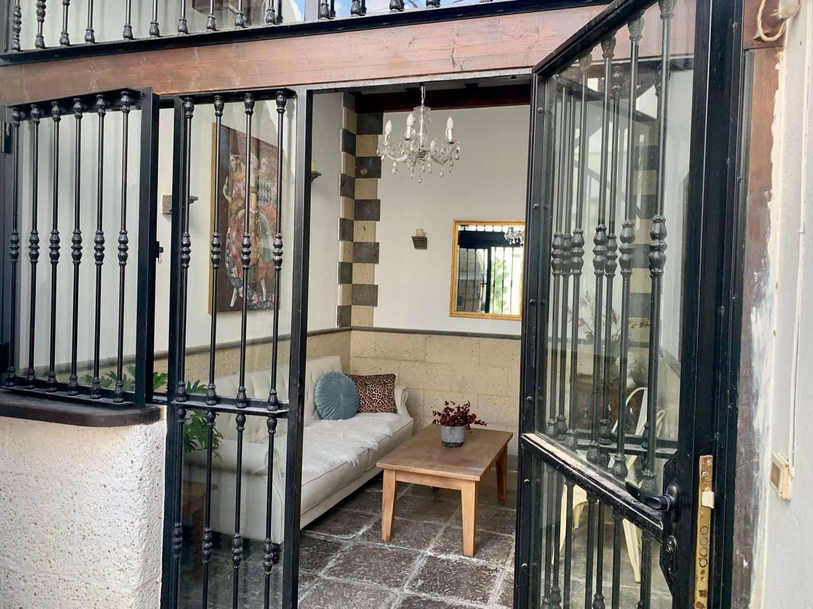 2 bedroom Villa for sale in Granadilla de Abona - € 316,000 (Ref: 9398225)