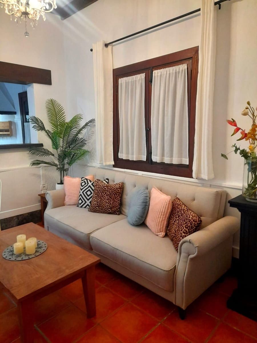 3 slaapkamer Villa te koop in Granadilla de Abona - € 295.000 (Ref: 9398225)