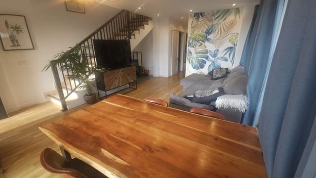 4 chambre Villa/Maison à vendre à San Cristóbal de La Laguna avec garage - 560 000 € (Ref: 9410663)