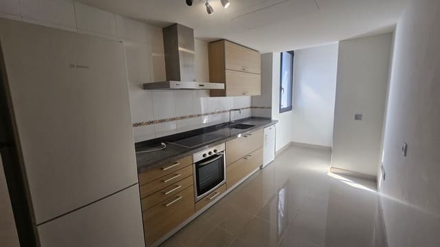 2 soveværelse Lejlighed til salg i Los Llanos, Santa Cruz de Tenerife med garage - € 380.000 (Ref: 9415681)