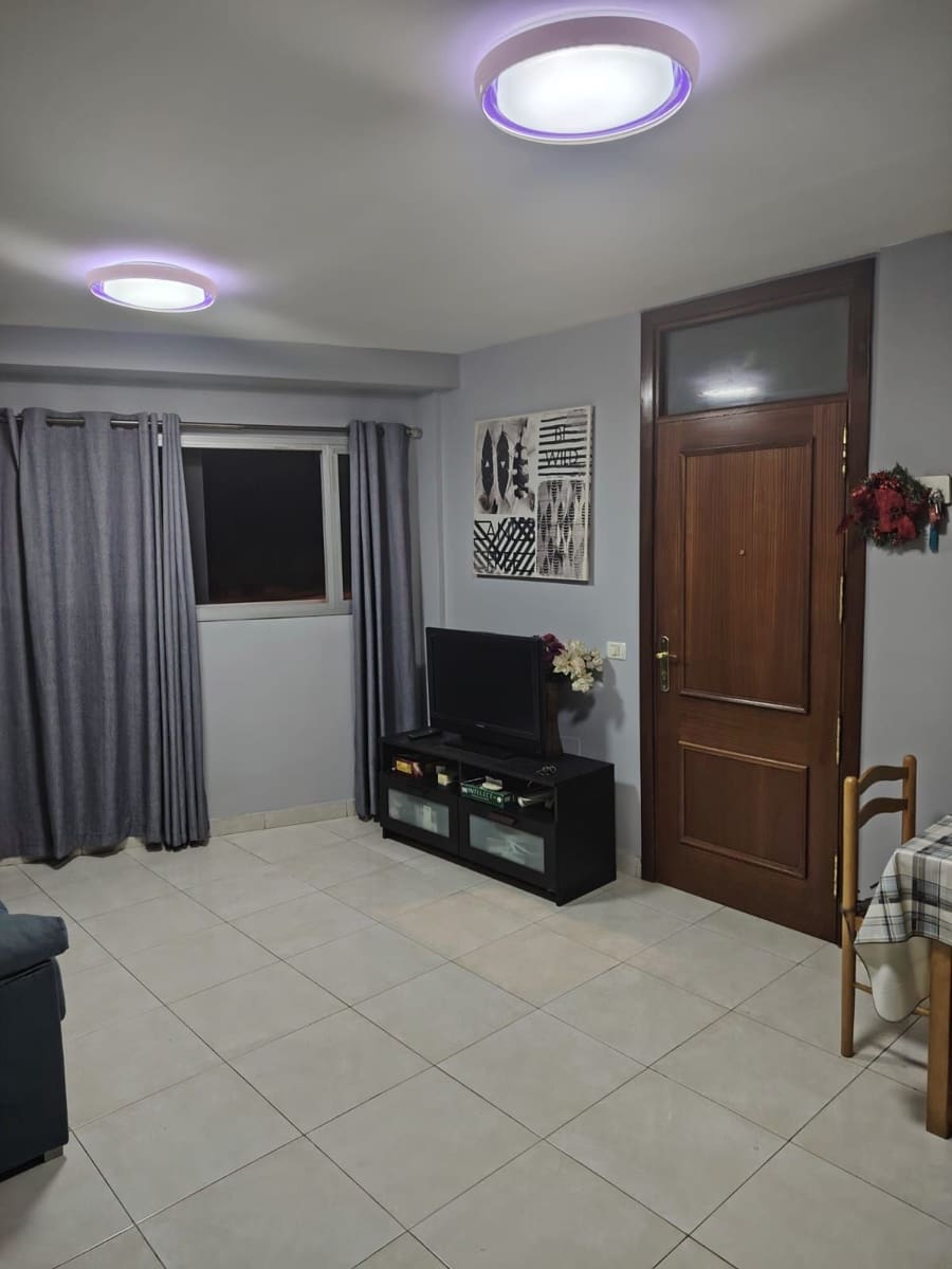 3 sypialnia Mieszkanie na sprzedaż w Santa Cruz de Tenerife z garażem - 253 000 € (Ref: 9415683)