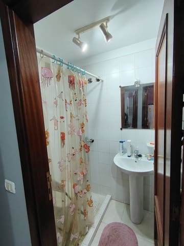 3 makuuhuone Asunto myytävänä paikassa Moraditas, Santa Cruz de Tenerife mukana 
autotalli - 253 000 € (Ref: 9415683)