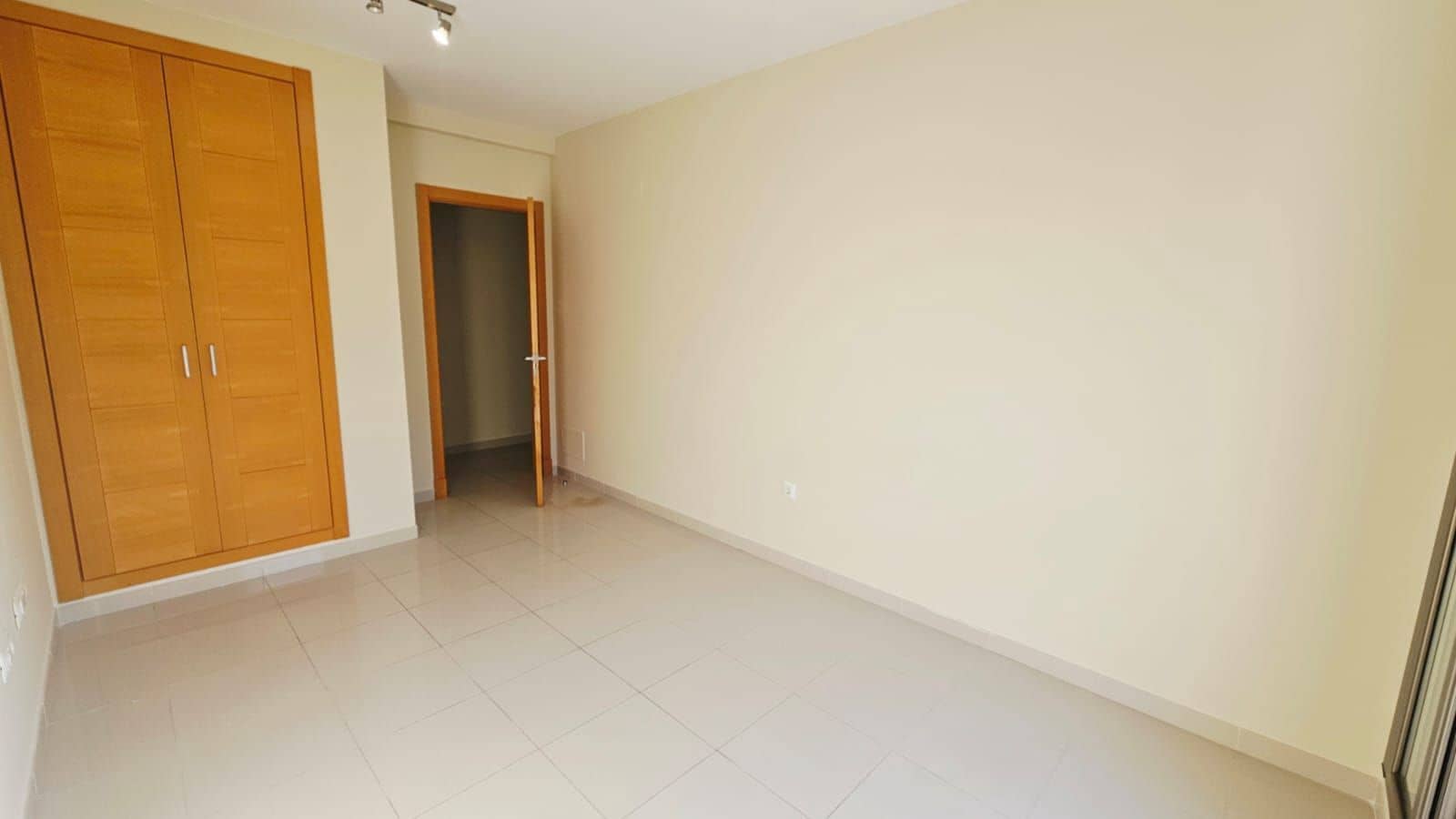 2 makuuhuone Asunto myytävänä paikassa Santa Cruz de Tenerife mukana 
autotalli - 295 000 € (Ref: 9419583)