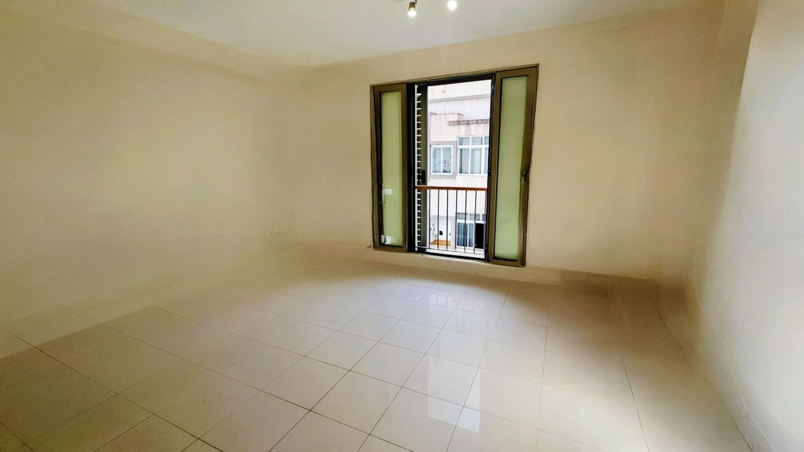 2 makuuhuone Asunto myytävänä paikassa Santa Cruz de Tenerife mukana 
autotalli - 295 000 € (Ref: 9419583)