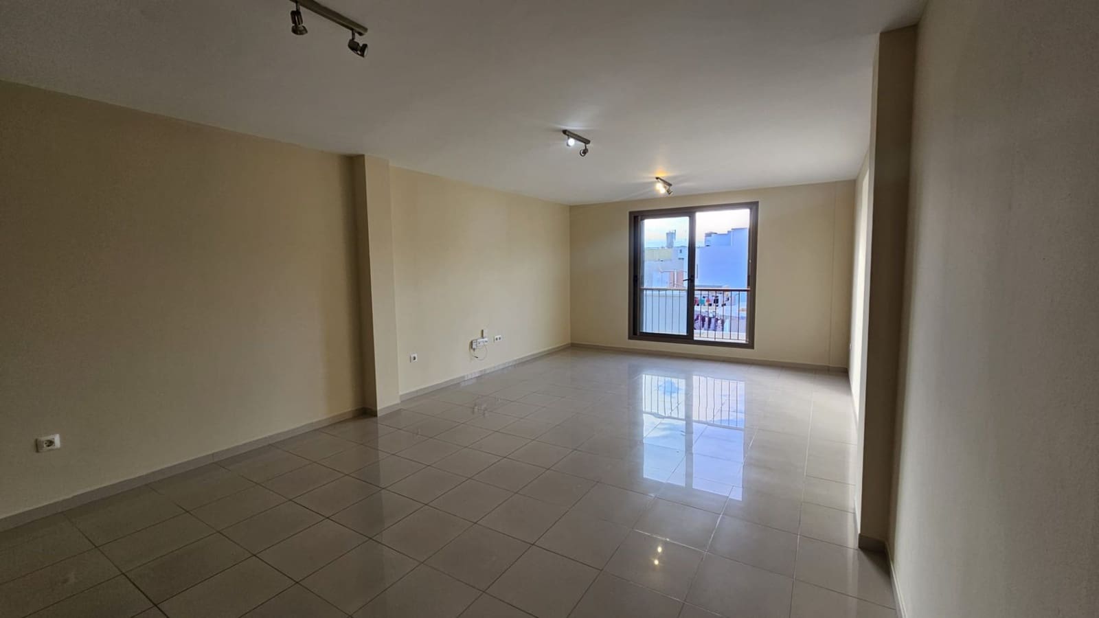 3 quarto Apartamento para venda em Santa Cruz de Tenerife com garagem - 565 000 € (Ref: 9422016)