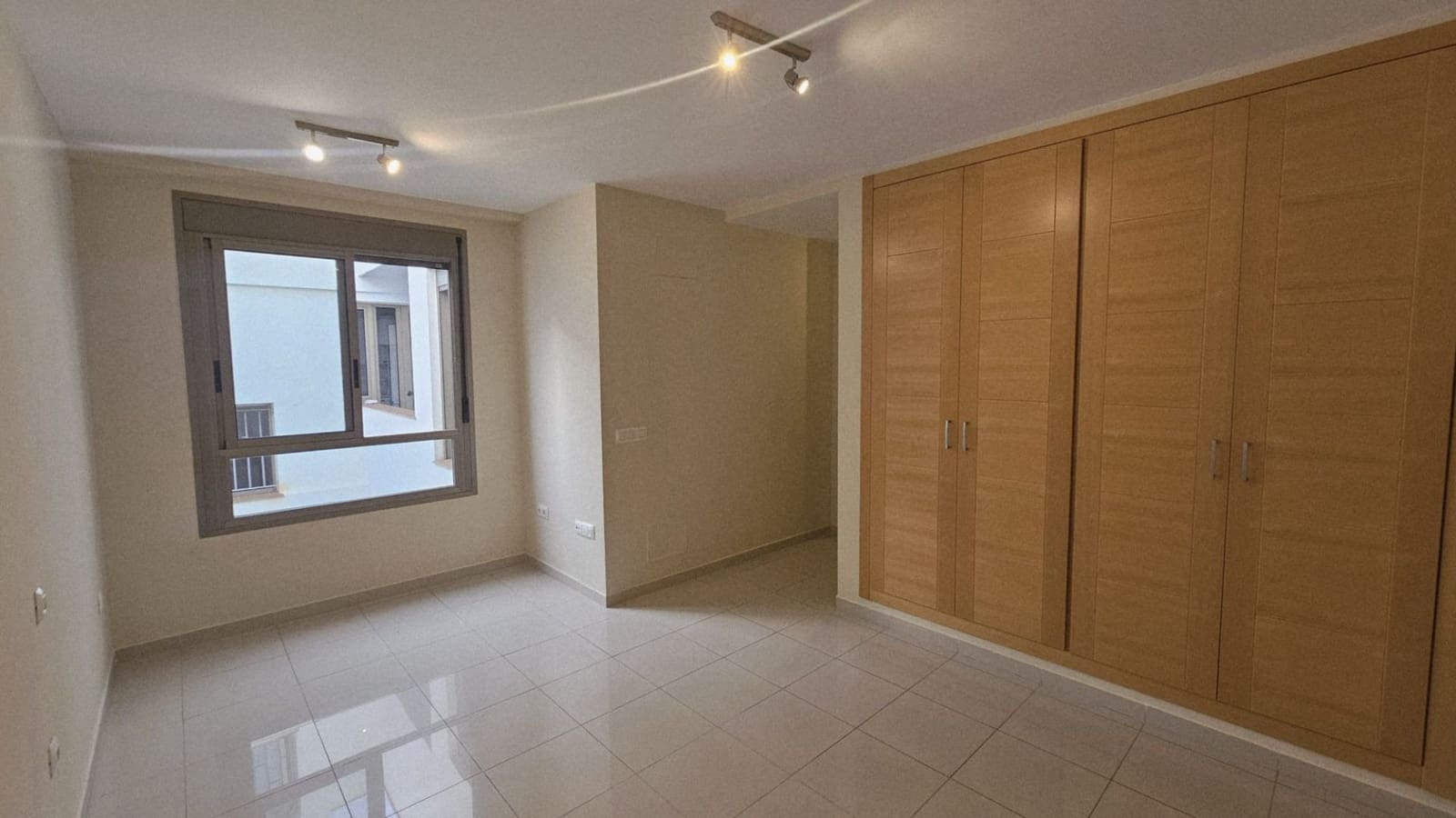 3 quarto Apartamento para venda em Santa Cruz de Tenerife com garagem - 565 000 € (Ref: 9422016)