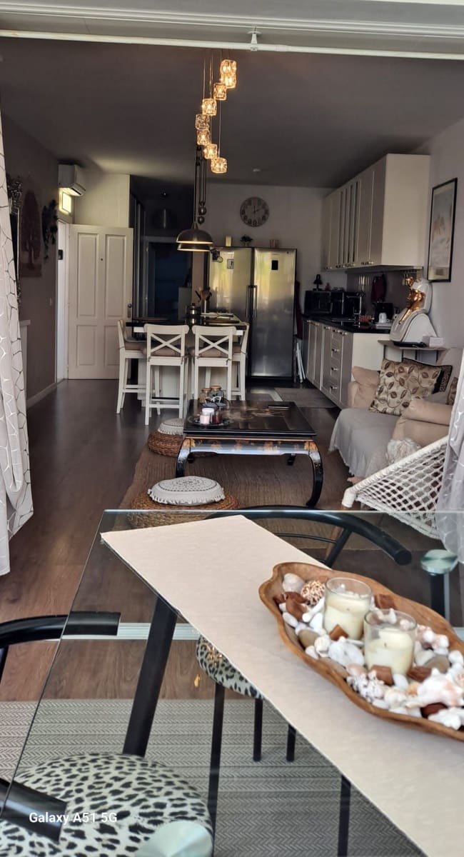 1 bedroom Flat for sale in Arona with pool - € 279,000 (Ref: 9433197)