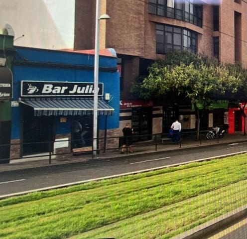 Kommersiell til salgs i Cruz del Señor, Santa Cruz de Tenerife - € 150 000 (Ref: 9433198)