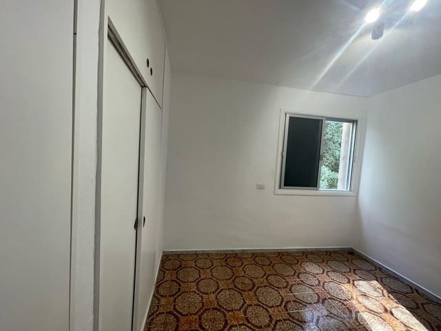 3 soveværelse Lejlighed til salg i Los Gladiolos, Santa Cruz de Tenerife - € 164.000 (Ref: 9450128)