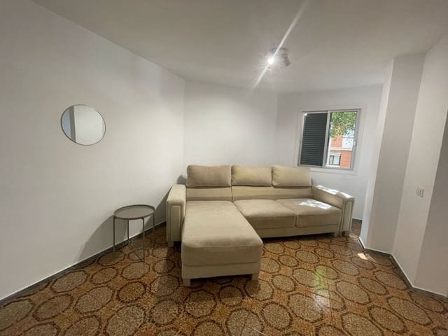 3 soveværelse Lejlighed til salg i Los Gladiolos, Santa Cruz de Tenerife - € 164.000 (Ref: 9450128)