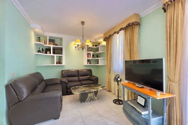 3 bedroom Semi-detached Villa for sale in Las Rosas (Las Galletas), Arona - € 399,900 (Ref: 9468185)