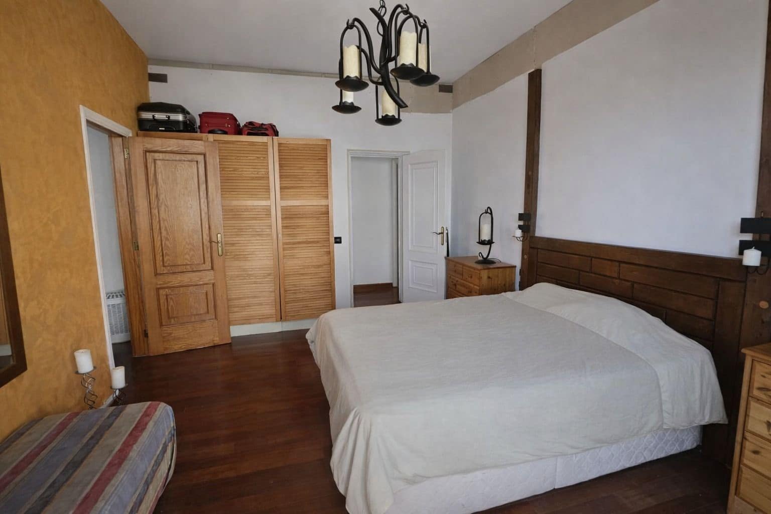 Chalet de 3 habitaciones en Candelaria en venta con piscina garaje - 490.000 € (Ref: 9470822)