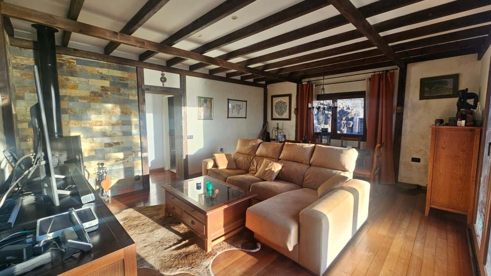 Chalet de 3 habitaciones en Candelaria en venta con piscina garaje - 490.000 € (Ref: 9470822)