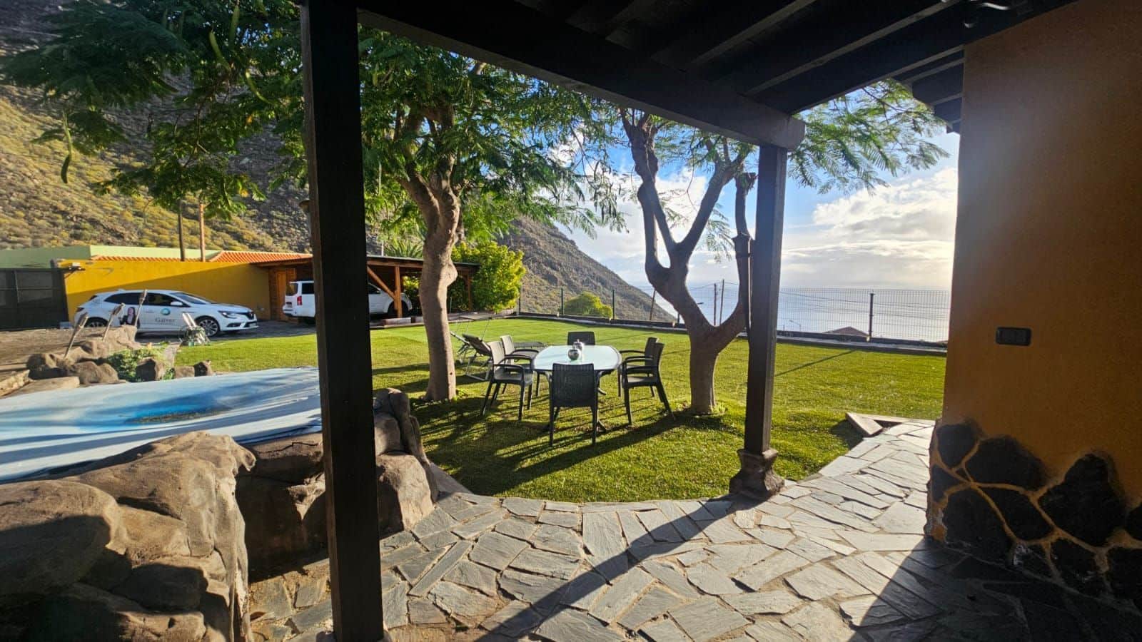 Chalet de 3 habitaciones en Candelaria en venta con piscina garaje - 490.000 € (Ref: 9470822)