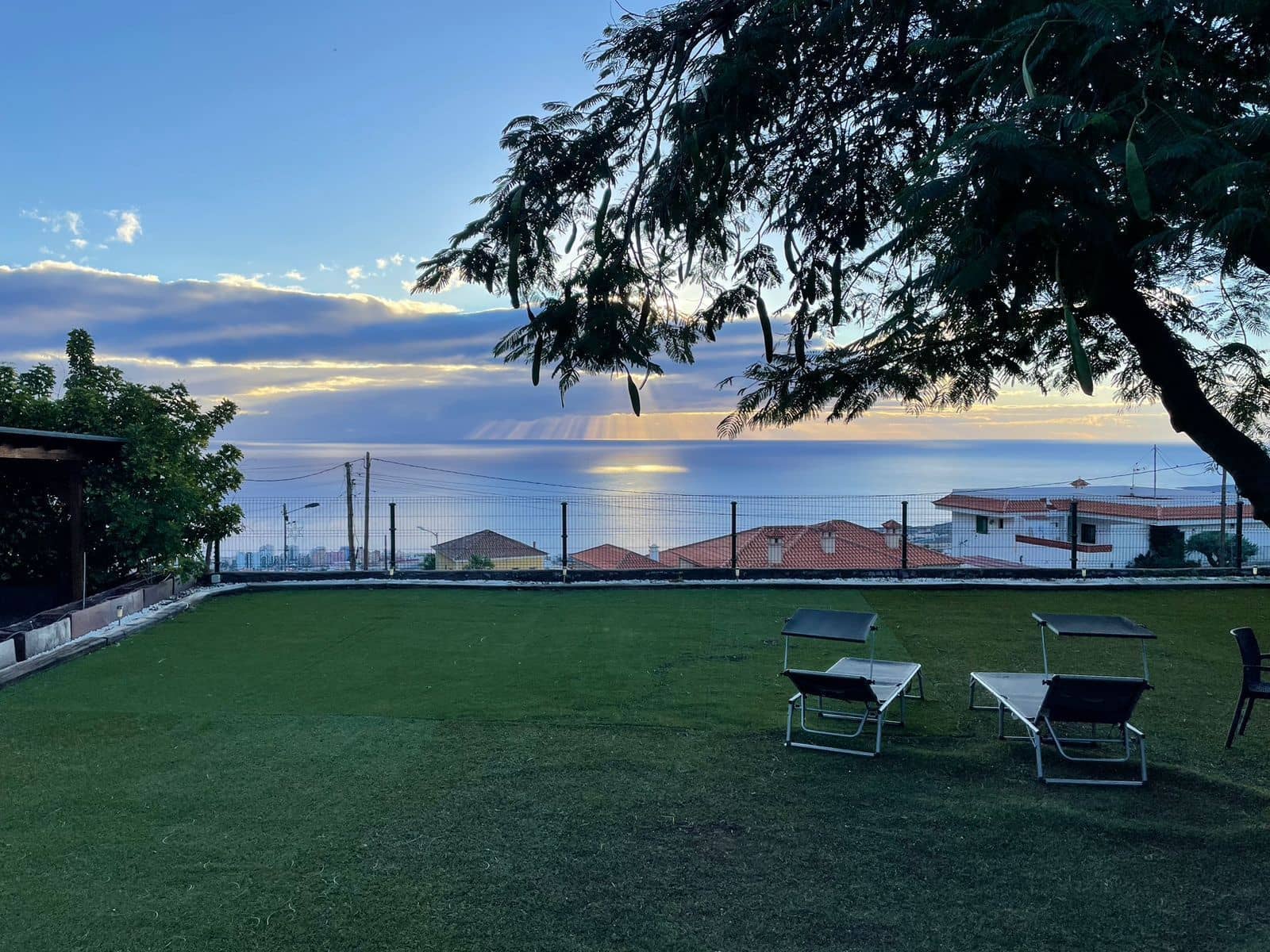 Chalet de 3 habitaciones en Candelaria en venta con piscina garaje - 490.000 € (Ref: 9470822)