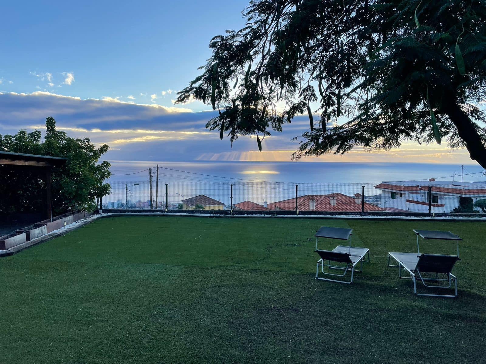 Chalet de 3 habitaciones en Candelaria en venta con piscina garaje - 490.000 € (Ref: 9470822)