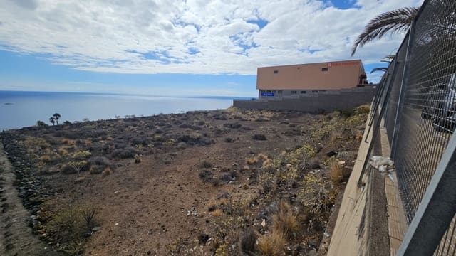Terre non Aménagée à vendre à Santa Cruz de Tenerife - 2 000 000 € (Ref: 9472253)