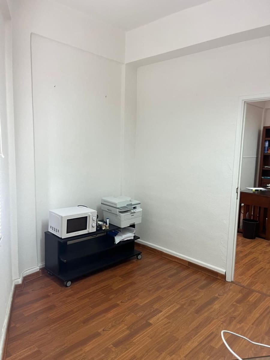 Büro zu vermieten in Santa Cruz de Tenerife - 600 € (Ref: 9496928)