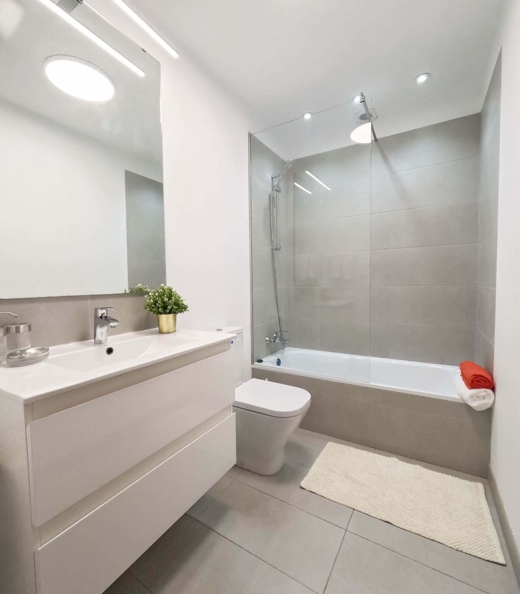 1 makuuhuone Asunto myytävänä paikassa Santa Cruz de Tenerife mukana 
autotalli - 299 000 € (Ref: 9513248)