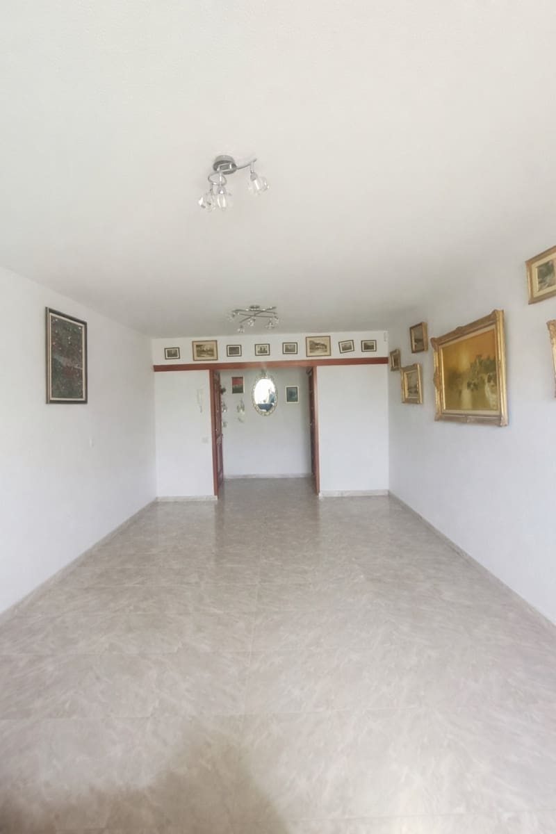 3 slaapkamer Flat te koop in Santa Cruz de Tenerife met garage - € 450.000 (Ref: 9530069)