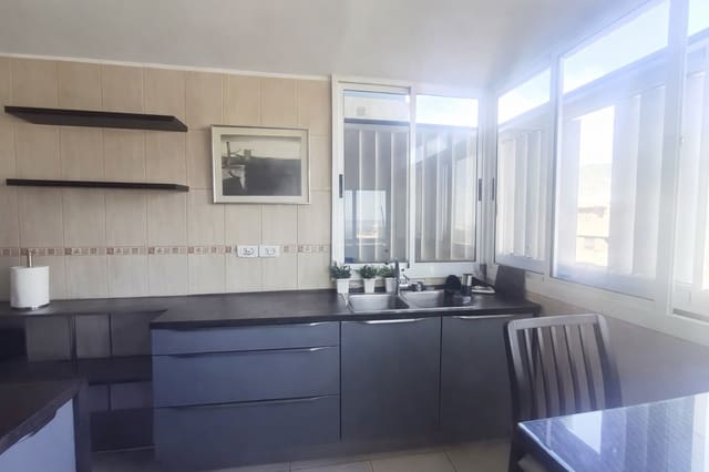 3 slaapkamer Flat te koop in Chapatal, Santa Cruz de Tenerife met garage - € 450.000 (Ref: 9530069)