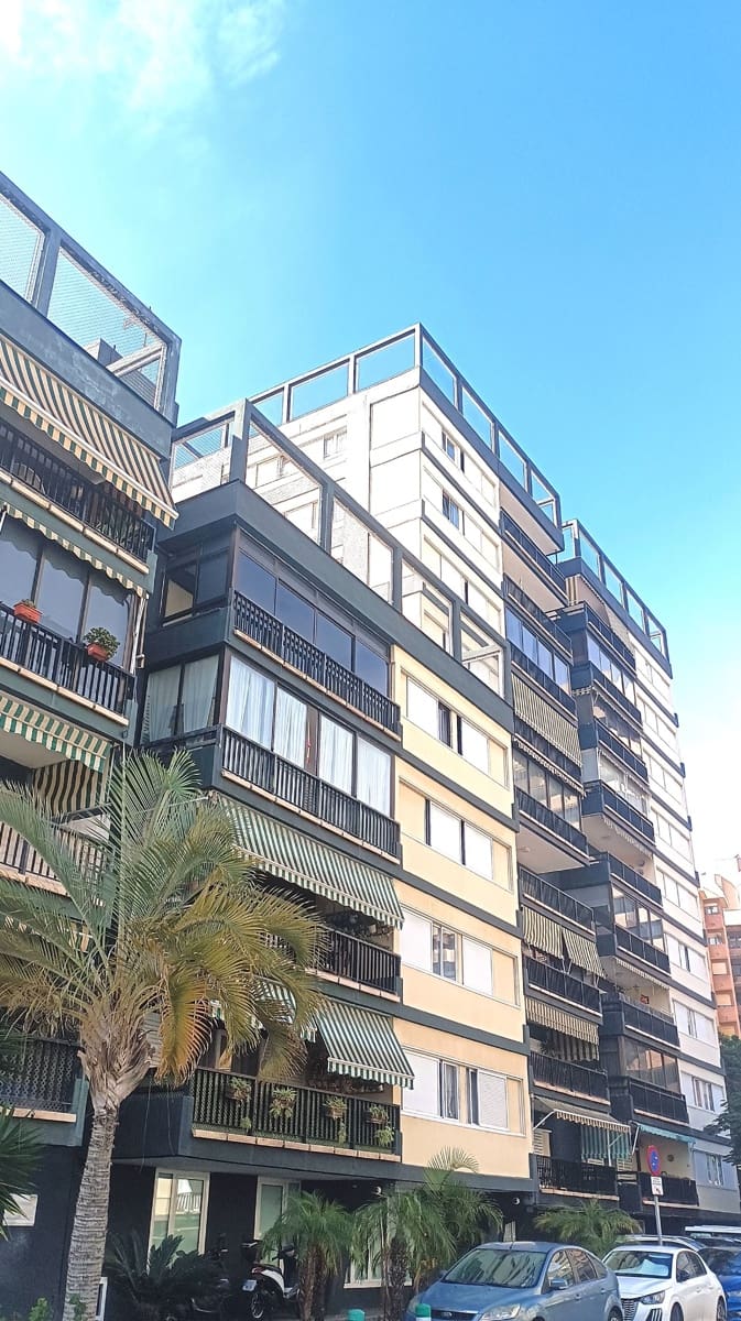 4 sypialnia Mieszkanie na sprzedaż w Santa Cruz de Tenerife - 575 000 € (Ref: 9533461)