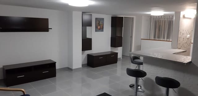 2 sypialnia Komercyjne na sprzedaż w San Cristóbal de La Laguna - 183 000 € (Ref: 9599257)