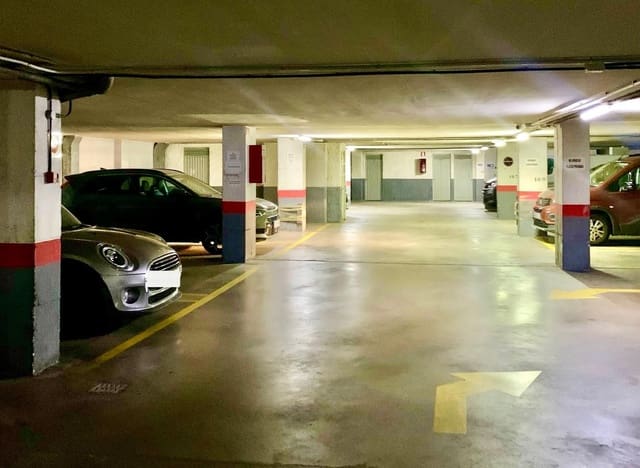 Garasje til salgs i La Salle, Santa Cruz de Tenerife - € 1 590 000 (Ref: 9625368)