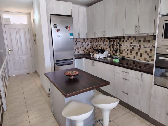 2 camera da letto Casa in vendita in Candelaria con piscina garage - 375.000 € (Rif: 9651678)