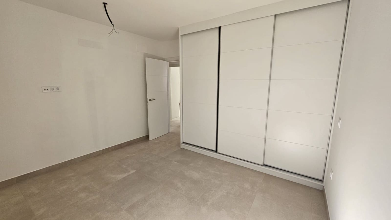 4 bedroom Penthouse for sale in Santa Cruz de Tenerife with garage - € 766,000 (Ref: 9658398)