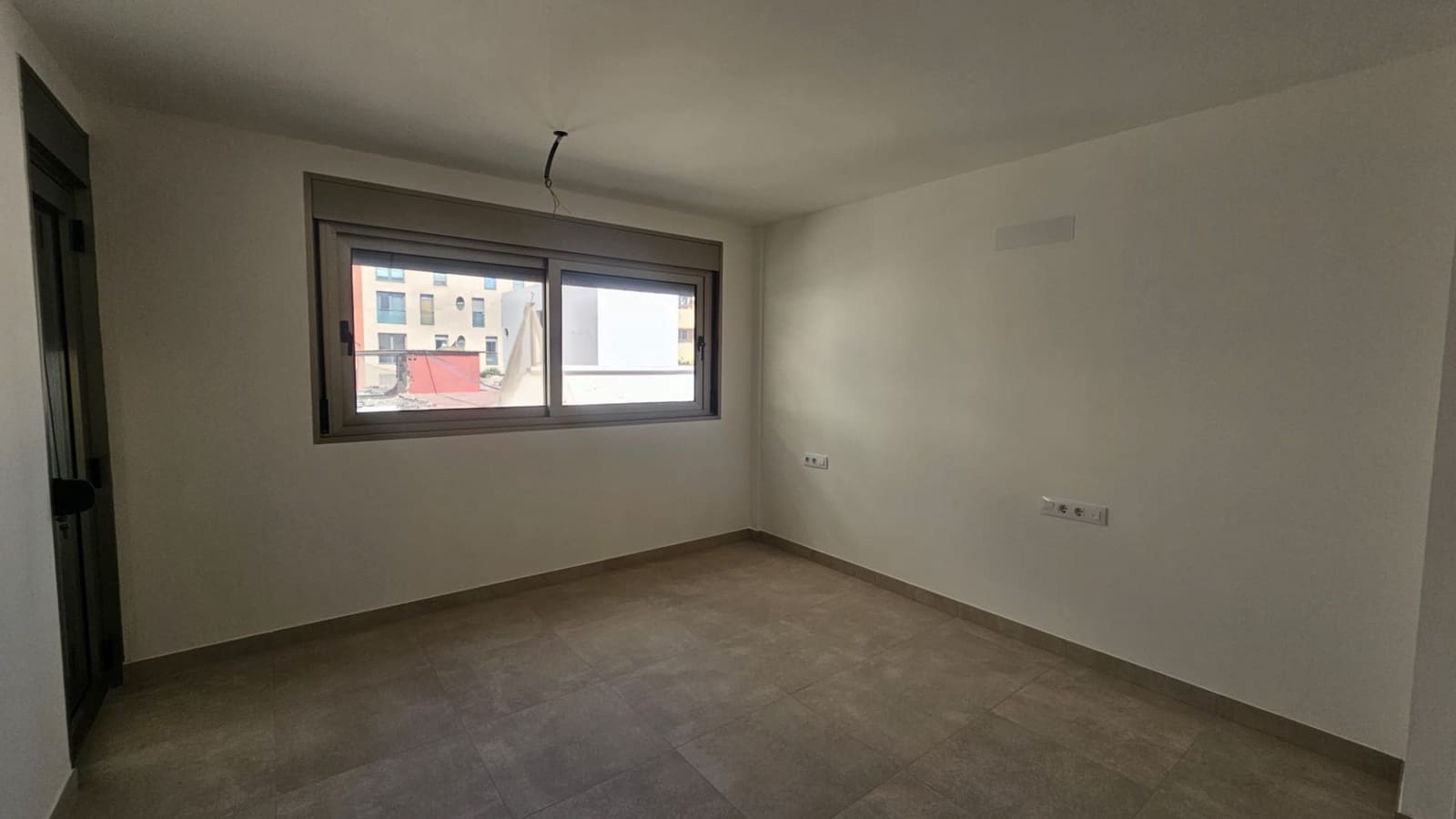 4 bedroom Penthouse for sale in Santa Cruz de Tenerife with garage - € 766,000 (Ref: 9658398)