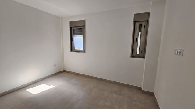 4 soveværelse Penthouse til salg i Santa Cruz de Tenerife med garage - € 766.000 (Ref: 9658398)