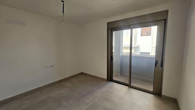 4 soveværelse Penthouse til salg i Santa Cruz de Tenerife med garage - € 766.000 (Ref: 9658398)