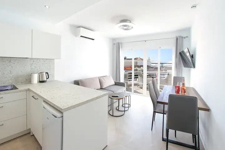 1 sovrum Lägenhet till salu i Costa Adeje med pool - 350 000 € (Ref: 9666004)