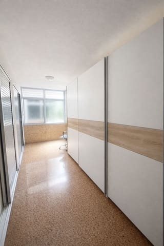 3 soverom Leilighet til salgs i Santa Cruz de Tenerife med garasje - € 450 000 (Ref: 9679549)